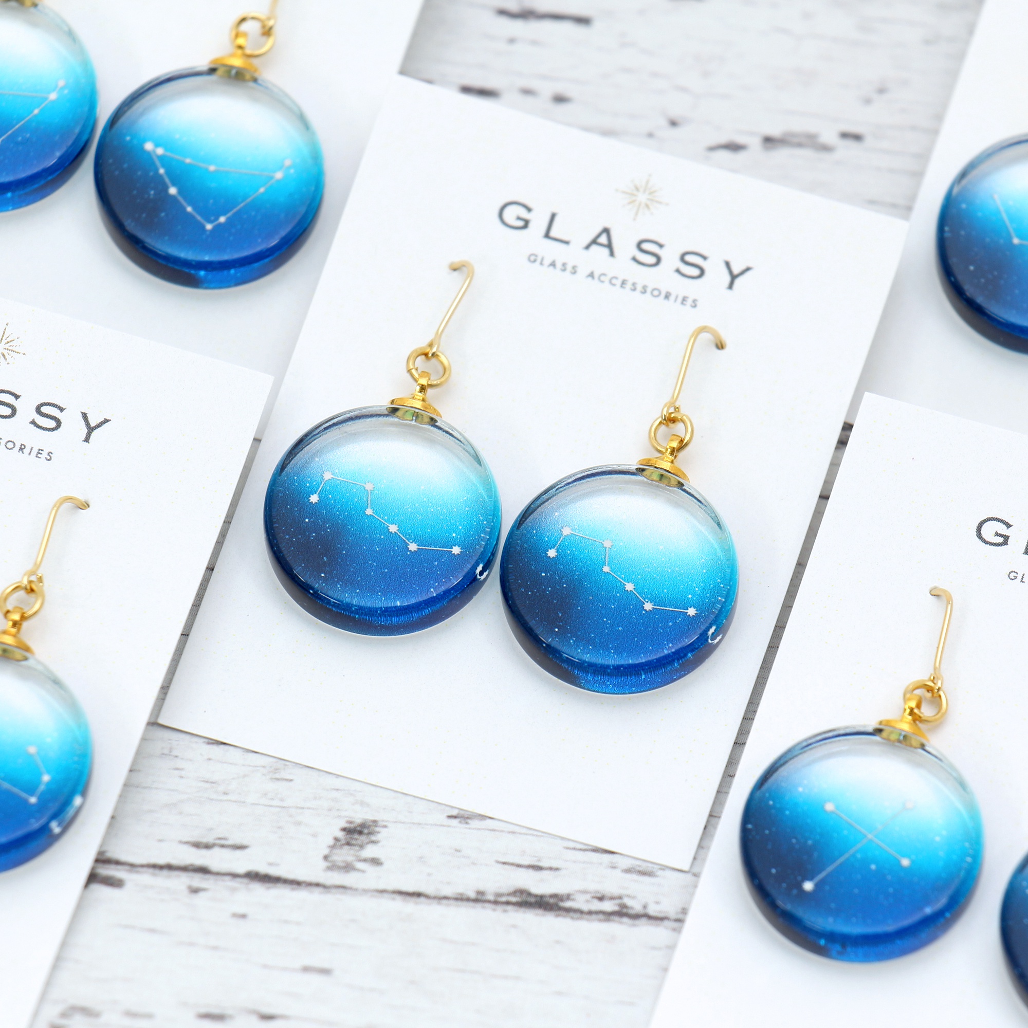 Glass accessories Pierced Earring CONSTELLATION Capricorn round shape