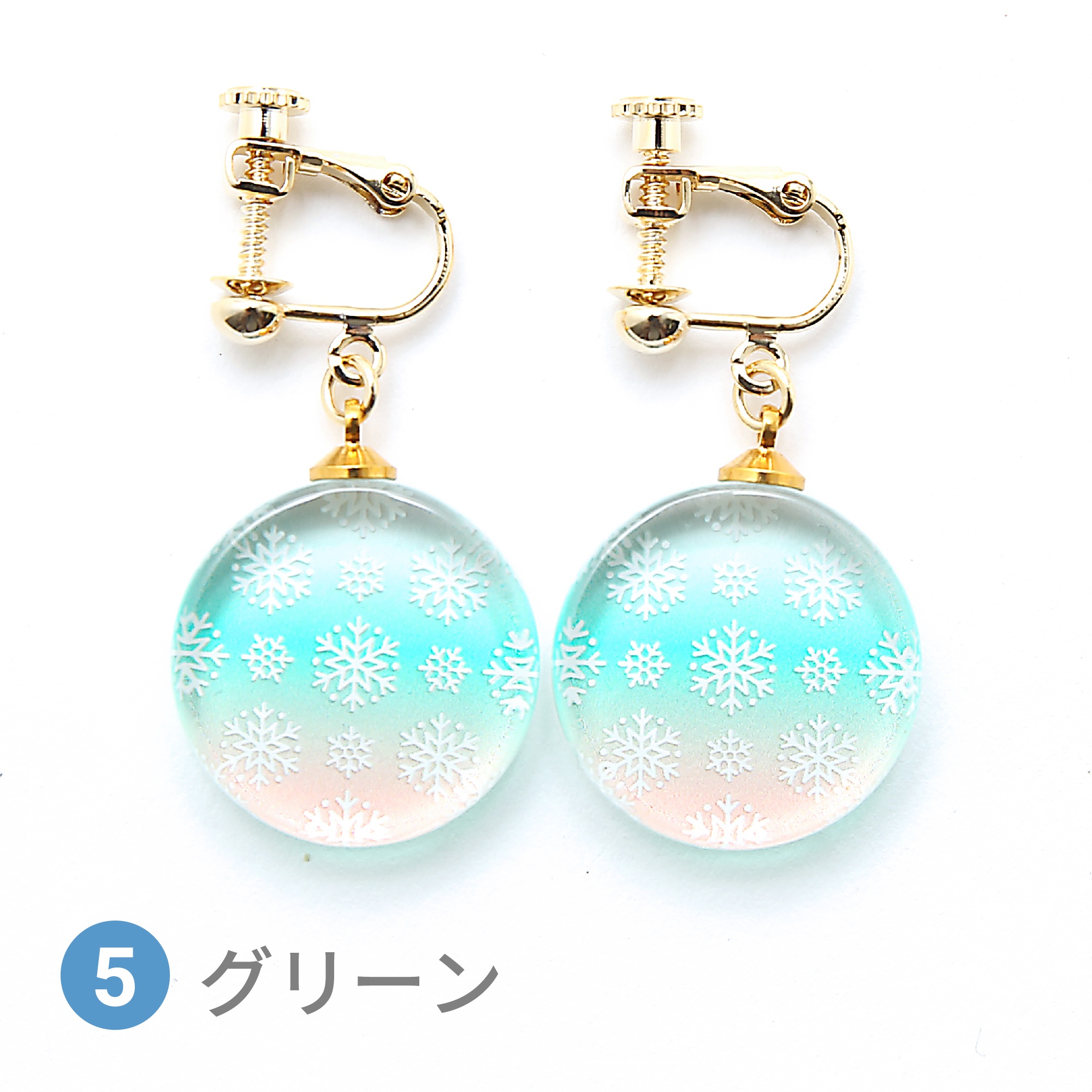 Glass accessories Earring snow flake green round shape