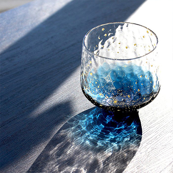 Edo glass free glass