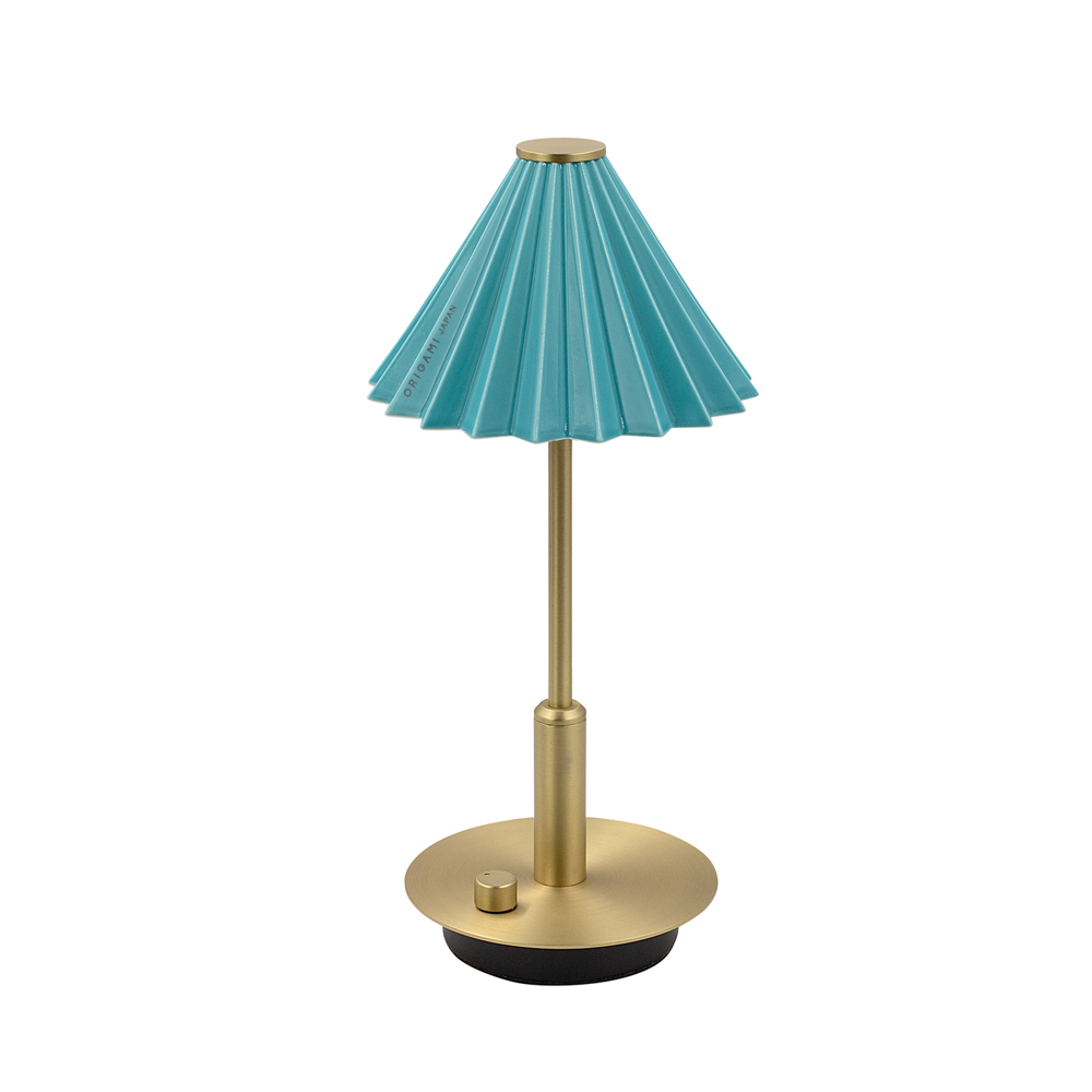 [gram eight]ORIGAMI LAMP PORTABLE Brass Turquoise, Lampshade: Coffee dripper [ORIGAMI] (Japanese Mino ware), Body color: Brass Copper, Shade color: 13 colors, Accessories: USB cable (Type-C), Rechargeable, Battery: Lithium-ion battery 3.7V 2600mA, Charging time: 5 hours, Continuous use time: 7 to 100 hours, Brightness: 8-150 lm (stepless dimming), Color temperature: 2700k, Shade (dripper) removable, Produced by Japanese designer Tomoya Takenaka