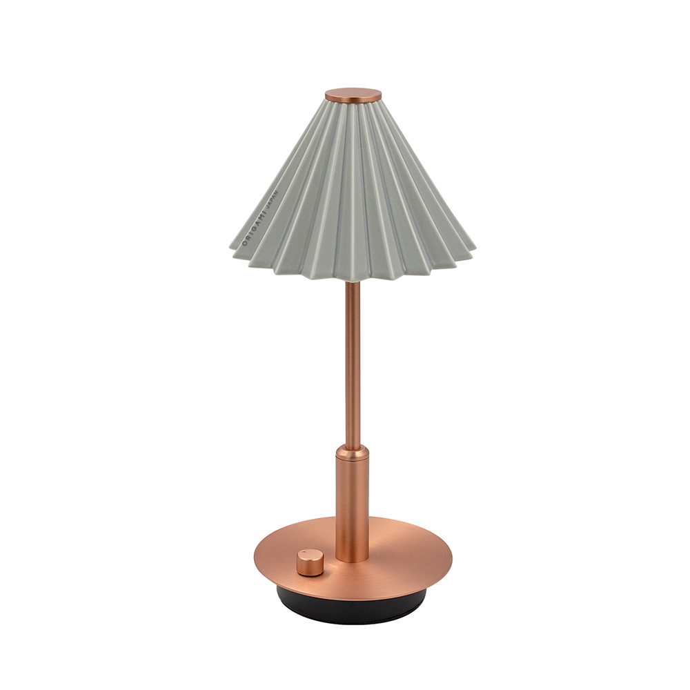 [gram eight]ORIGAMI LAMP PORTABLE Copper Matte Gray, Lampshade: Coffee dripper [ORIGAMI] (Japanese Mino ware), Body color: Brass Copper, Shade color: 13 colors, Accessories: USB cable (Type-C), Rechargeable, Battery: Lithium-ion battery 3.7V 2600mA, Charging time: 5 hours, Continuous use time: 7 to 100 hours, Brightness: 8-150 lm (stepless dimming), Color temperature: 2700k, Shade (dripper) removable, Produced by Japanese designer Tomoya Takenaka