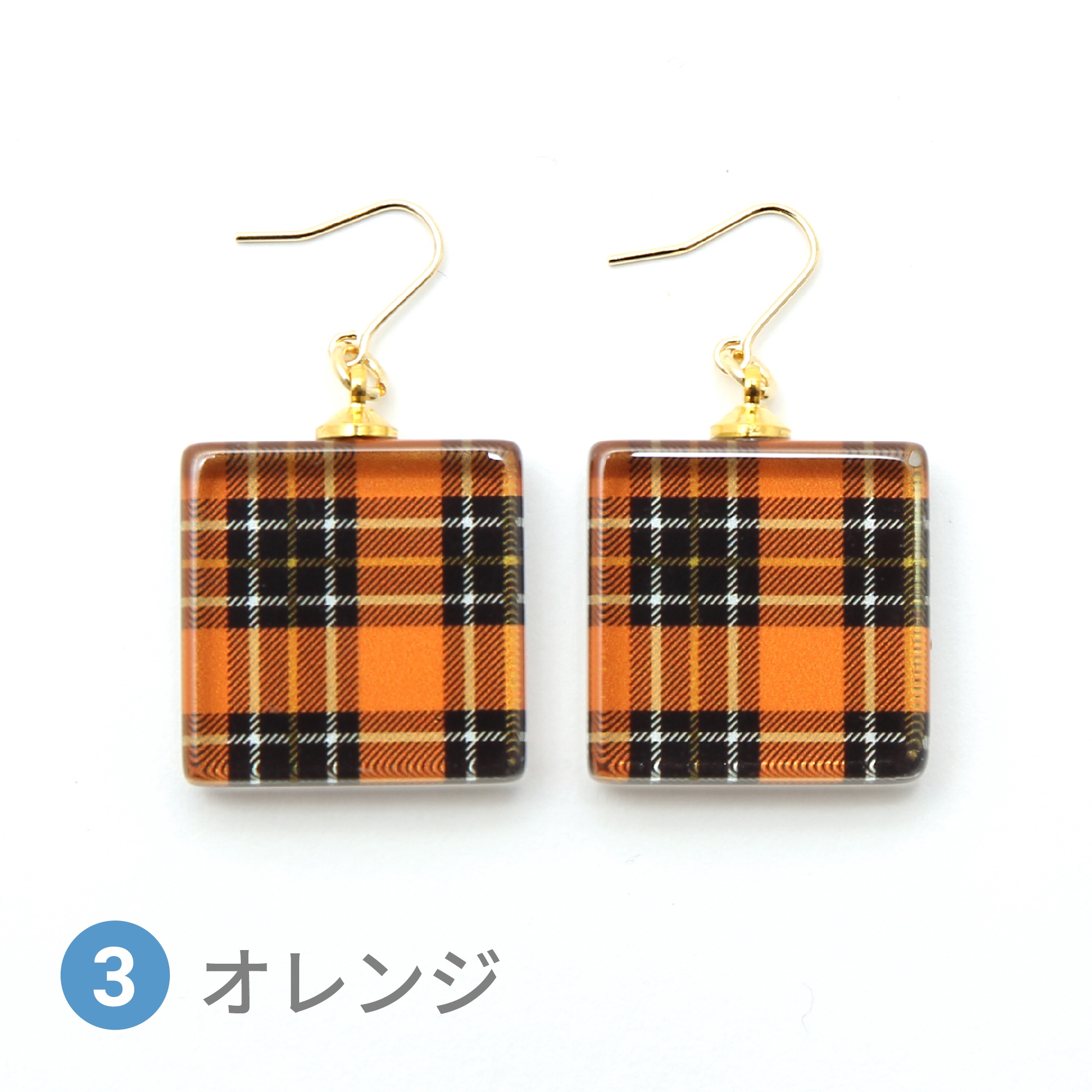 Glass accessories Pierced Earring TARTAN orange square shape